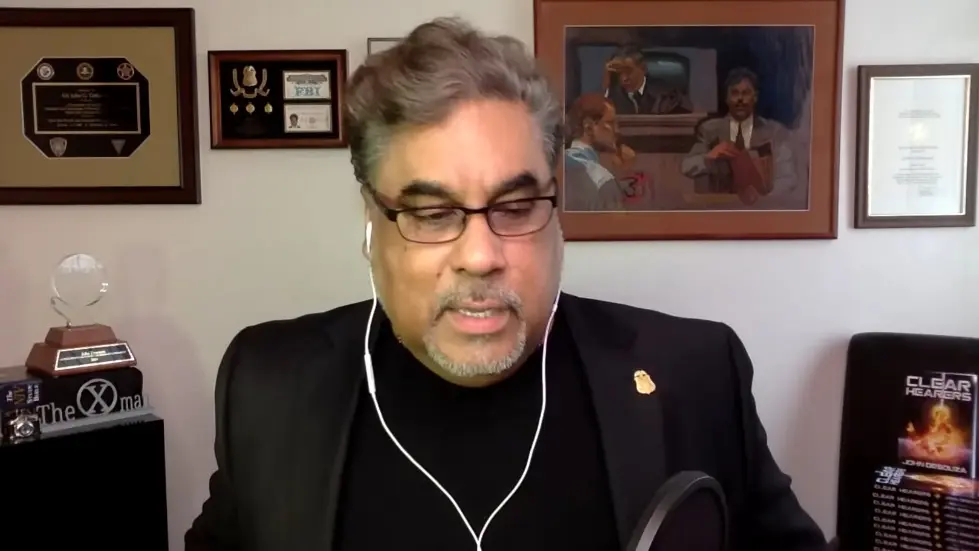 Former FBI agent EXPOSES the truth of the UFO invasion | Redacted Conversatio 040