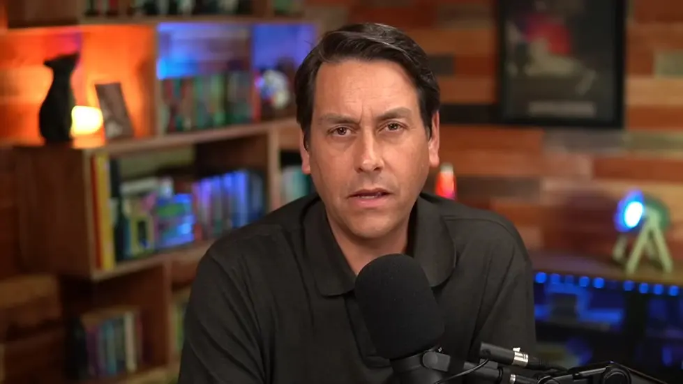 Former FBI agent EXPOSES the truth of the UFO invasion | Redacted Conversatio 054