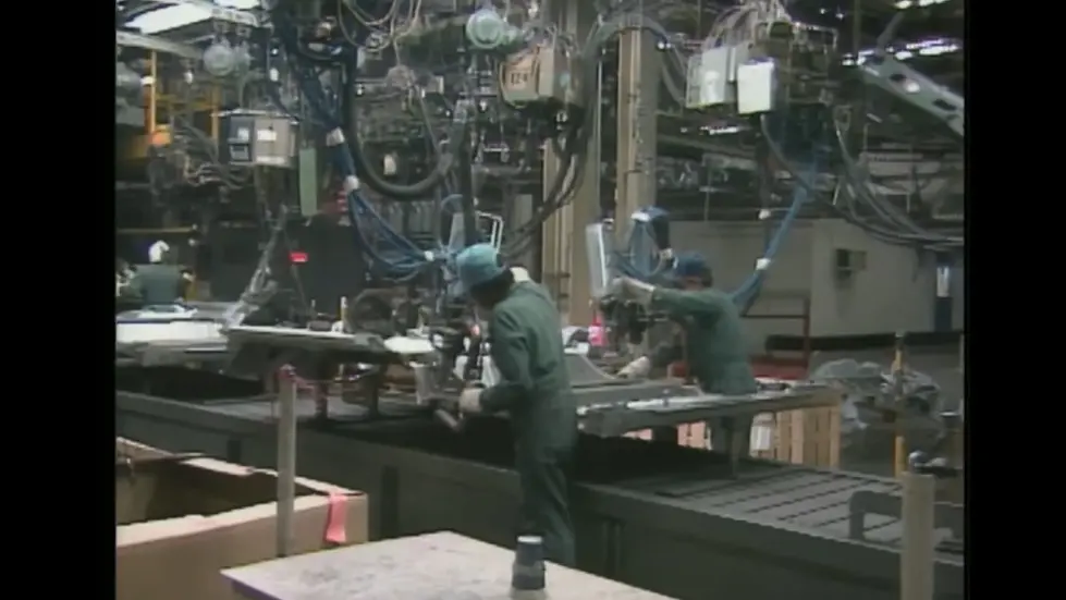 How Nissan Ruined Supercars 007