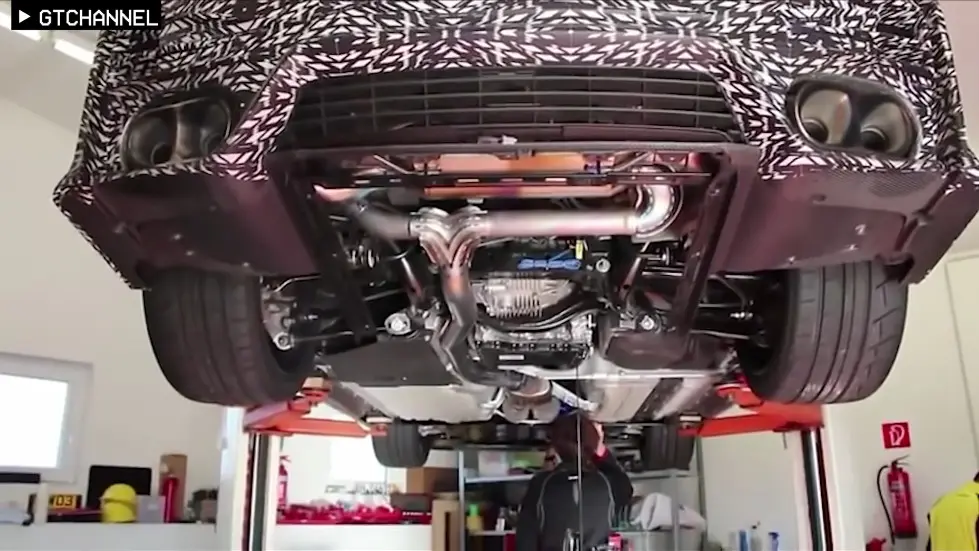 How Nissan Ruined Supercars 030