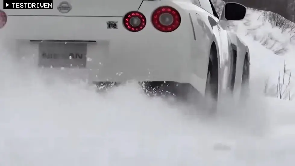 How Nissan Ruined Supercars 036