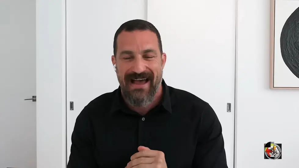 Neuroscience Meets Psychology | Dr. Andrew Huberman | EP 296 Dr Jordan B Peterson and Andrew Huberman discuss neurology, the way humans and animals react to specific stimuli. 015