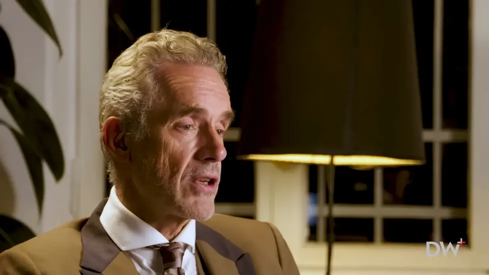 Neuroscience Meets Psychology | Dr. Andrew Huberman | EP 296 Dr Jordan B Peterson and Andrew Huberman discuss neurology, the way humans and animals react to specific stimuli. 027