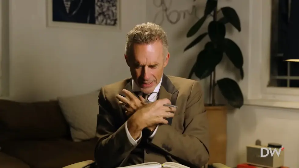 Neuroscience Meets Psychology | Dr. Andrew Huberman | EP 296 Dr Jordan B Peterson and Andrew Huberman discuss neurology, the way humans and animals react to specific stimuli. 065