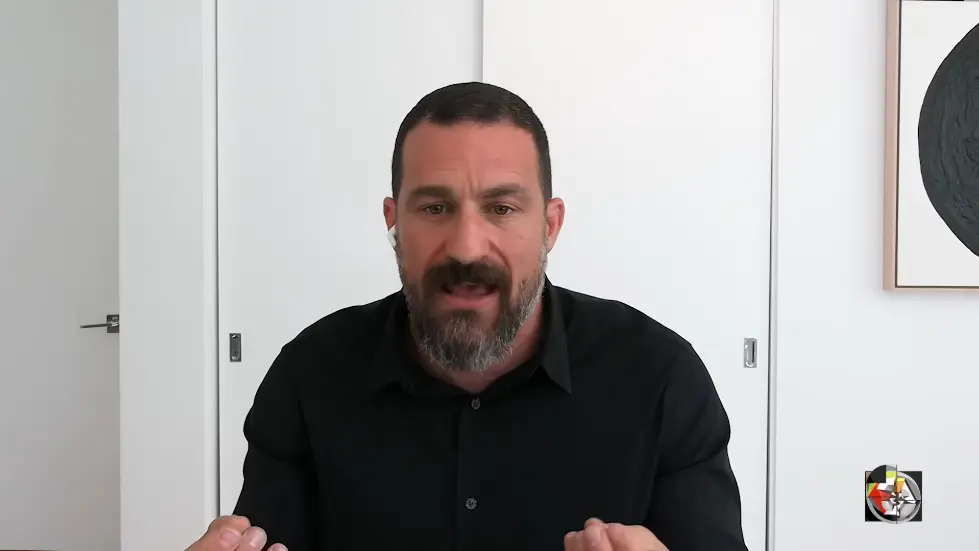 Neuroscience Meets Psychology | Dr. Andrew Huberman | EP 296 Dr Jordan B Peterson and Andrew Huberman discuss neurology, the way humans and animals react to specific stimuli. 094