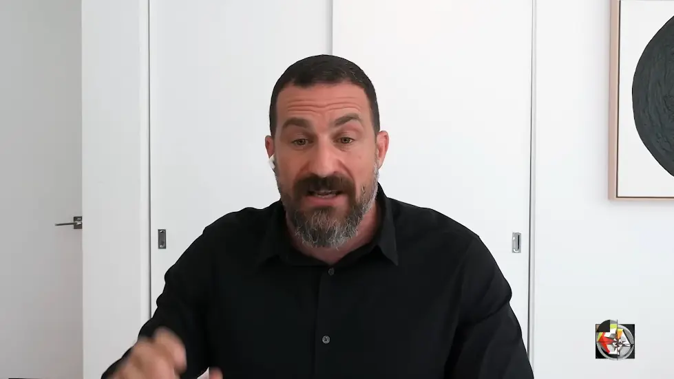 Neuroscience Meets Psychology | Dr. Andrew Huberman | EP 296 Dr Jordan B Peterson and Andrew Huberman discuss neurology, the way humans and animals react to specific stimuli. 096