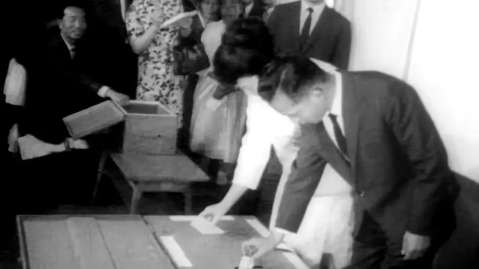 Samsung’s Dangerous Dominance over South Korea. Samsung takes "too big to fail" to a whole new level 004