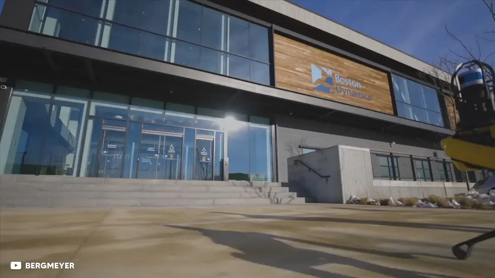 We Should ALL Be Worred About Boston Dynamics 001