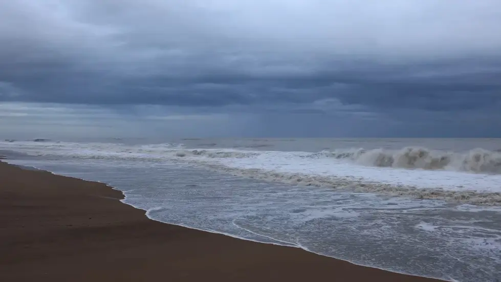 What El Niño Will do to Earth in 2024. The La Niña and El Niño Southern Oscillation. 011