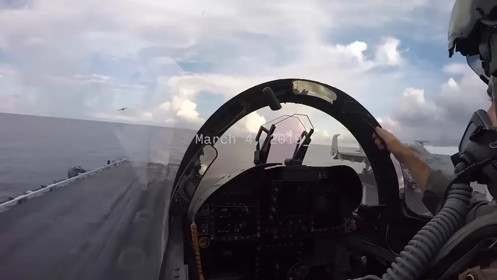 Why UFOs are Suddenly EVERYWHERE. The Pentagon is studying UFOs. 008