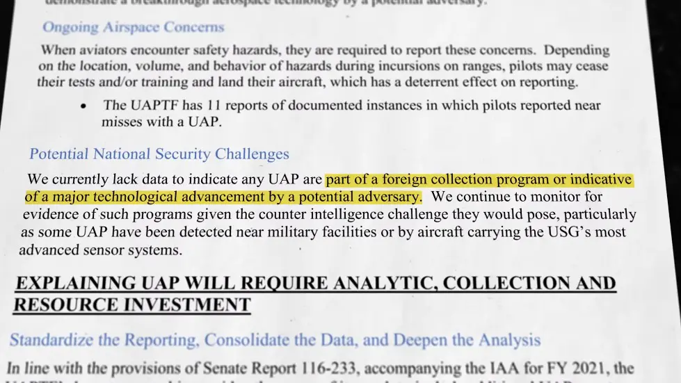 Why UFOs are Suddenly EVERYWHERE. The Pentagon is studying UFOs. 010