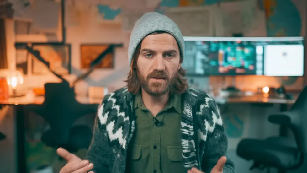 Why UFOs are Suddenly EVERYWHERE. The Pentagon is studying UFOs. 022