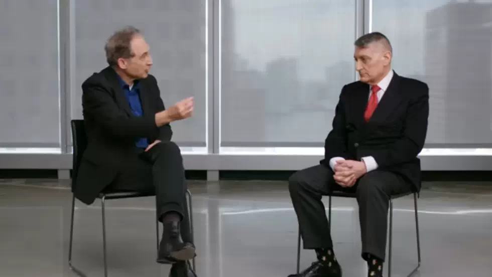 Theoretical Physicist Brian Greene Explains Time in 5 Levels of Difficulty | WIRED 12